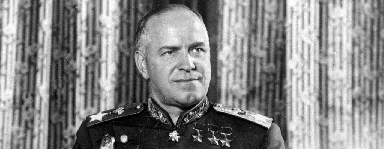1 декабря – 128 лет со дня рождения Г.К.Жукова