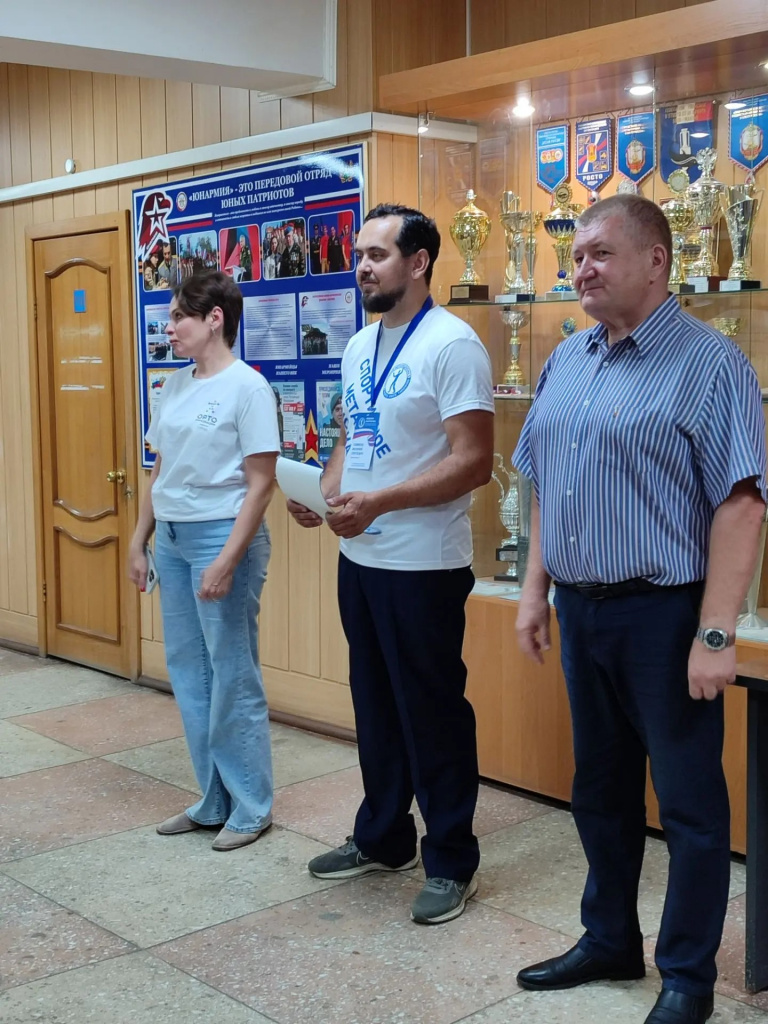 09.jpg